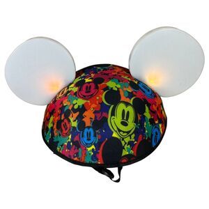 Disney Parks Light Up Hat  Fully Functioning